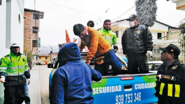 Continuaron durante todo el día para hacer cumplir la ley. Policía Nacional del Perú también intervino a vehículos.