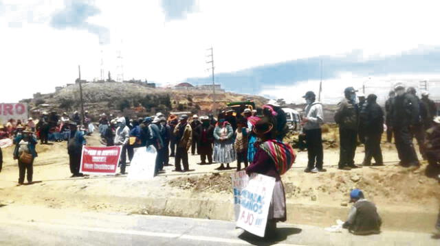 marchas. Población de El Collao bloqueó vías de acceso a Puno y Bolivia. Rechazan continuidad de proyecto Vilavilani.