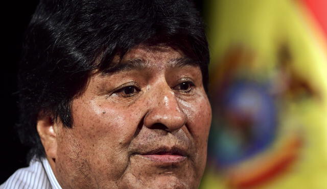 Refugiado en Buenos Aires, el expresidente de Bolivia Evo Morales mantiene una febril agenda política. Foto: AFP.