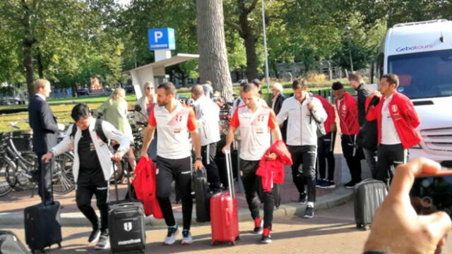 Así fue la llegada de la selección peruana a Ámsterdam para jugar con Holanda [VIDEO Y FOTOS]