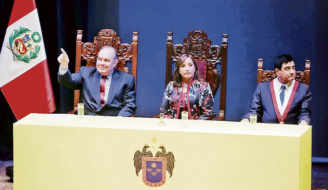 Rafael López Aliaga tomó juramento como alcalde de Lima Metropolitana.