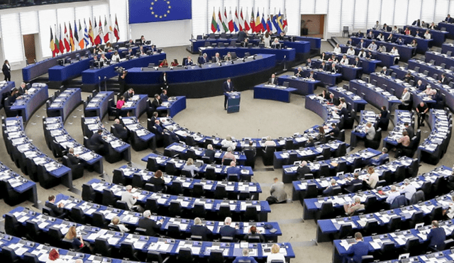 UE: la Derecha proeuropea gana con 178 escaños