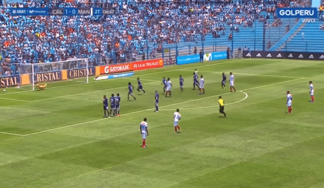 Ricardo Lagos anotó el empate tras un lanzamiento de tiro libre. Foto: Captura de video.