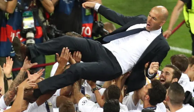 Real Madrid: Zidane fue elegido como mejor entrenador de 2016 por Le Buteur