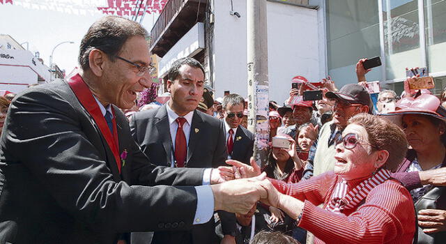 Vizcarra promete concluir obras emblemáticas para Tacna antes de tres años 