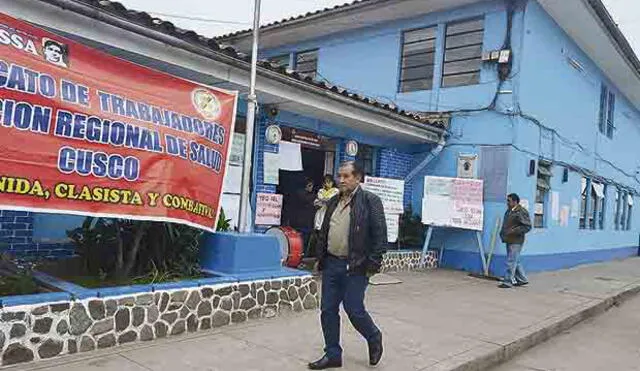 Trabajadores de Salud en Cusco amenazan con cerrar farmacias