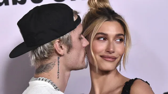 Justin Bieber y Hailey Baldwin en la premiere de "Seasons"