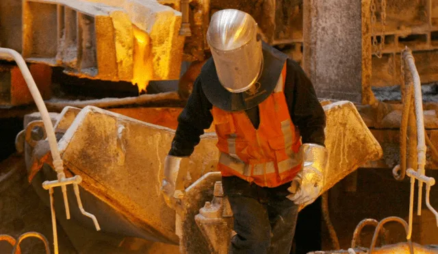 Cobre: Compañías mineras retrasan proyectos de expansión