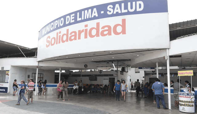 Médicos del Hospital de la Solidaridad reciben coimas por recetar productos naturales