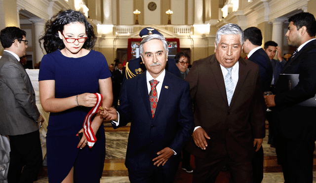 Duberlí Rodríguez formaliza cambios en salas de la Corte Suprema