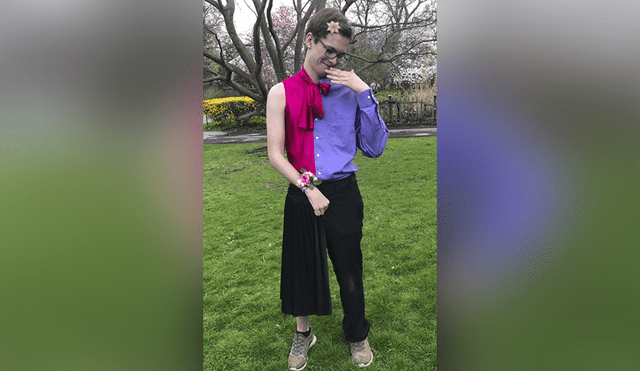 EEUU: No encontró pareja y se acompañó a sí mismo a la graduación [FOTOS]