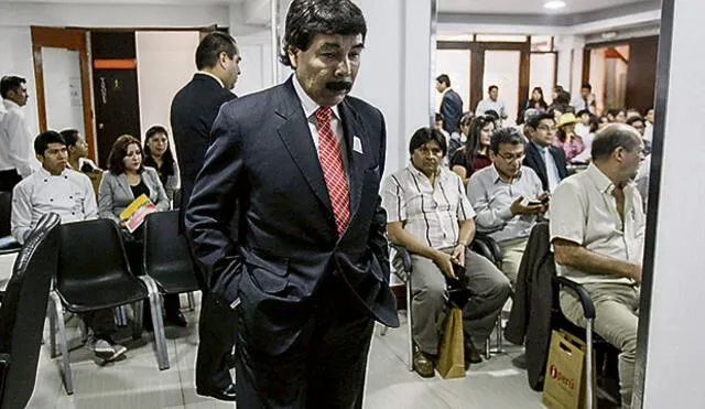 Alcalde de Arequipa deberá declarar ante Fiscalía
