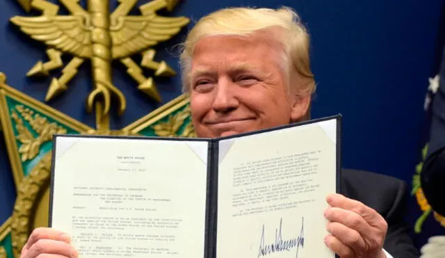 Donald Trump firmó decreto para impedir ingreso de refugiados a los Estados Unidos