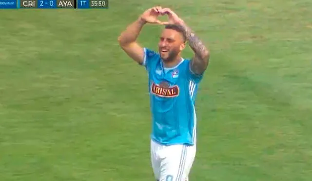 Emanuel Herrera inició y culminó la jugada de gol. Captura: Gol Perú