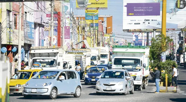Vías exclusivas para el transporte serían parte de la solución para el tráfico en Arequipa   