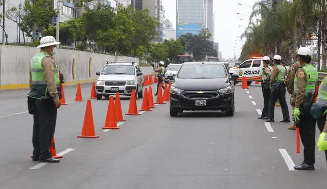 Más de 1.800 efectivos se desplazaron en las principales vías de Lima Metropolitana. Fotos: Felix Contreras/ La República