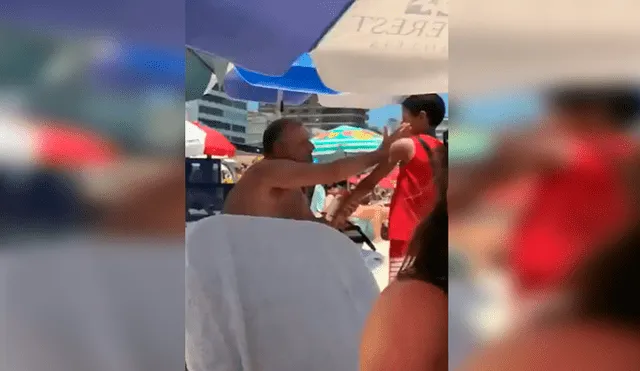En Facebook, un hombre tuvo un noble gesto con un niño al protegerlo de los fuertes rayos de sol.