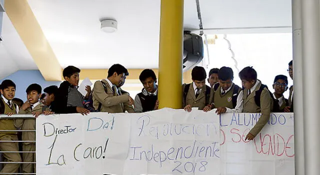 Arequipa: Escolares y padres de colegio Independencia acusan irregularidades
