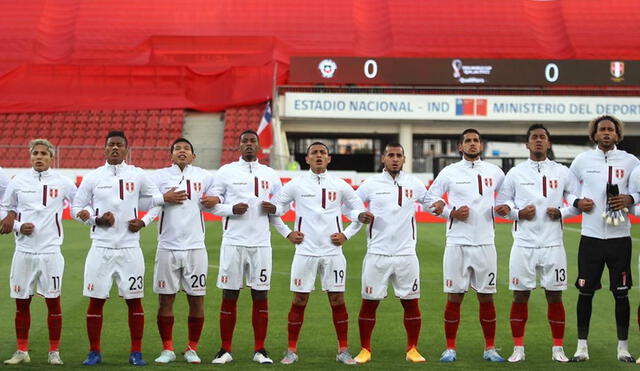 Mediante las redes sociales, jugadores de la selección peruana lamentaron el presente del país. Foto: FPF