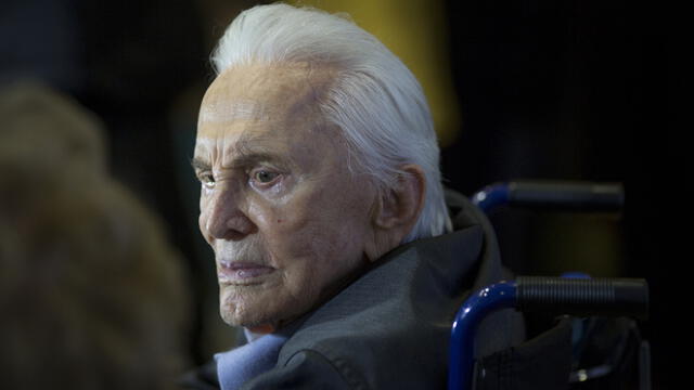 El actor de 103 años, conocido por su papel protagónico en Espartaco, falleció debido a causas naturales. (Foto: AFP)