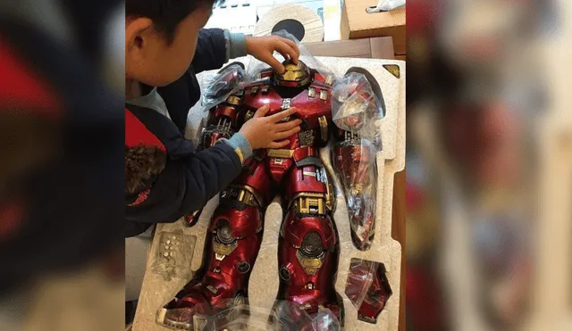 Facebook: pequeño fan de Marvel recibe increíble regalo y enloquece a miles [FOTOS]