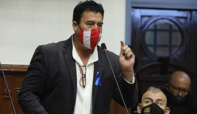 Edwin Martínez sostiene que no cometió ningún acto delictivo en sus visitas a Pedro Castillo. Foto: La República