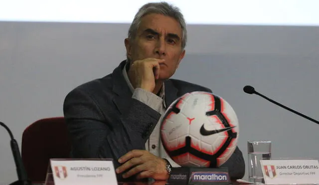 Juan Carlos Oblitas desempeña el cargo de director deportivo de la FPF. Foto: GLR
