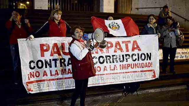 Arequipeños realizaron cacerolazo contra fiscal de la Nación Pedro Chávarry [VIDEO]