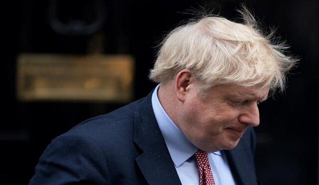 El primer ministro Boris Johnson, de 55 años, ya había anunciado que tiene coronavirus. Foto: EFE