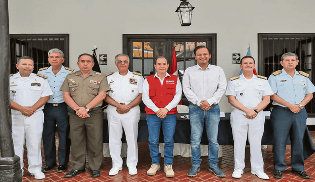Visita. Ministro de Defensa participa de firma de convenio entre la Marina de Guerra y la municipalidad de Piura.