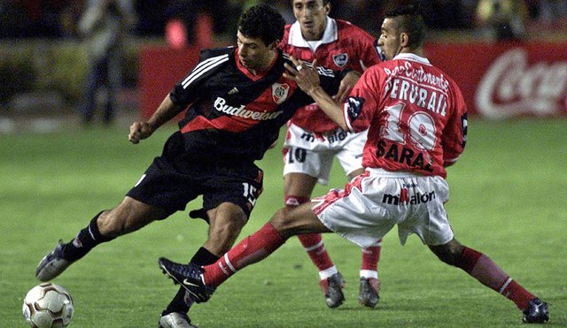 Cienciano campeonó en la Copa Sudamericana 2003 tras vencer en la final a River Plate. Foto: AFP.
