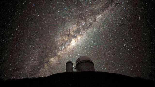 Cielo del Observatorio Europeo Austral. Foto: EFE.