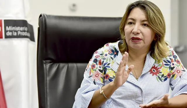 Rocío Barrios, ministra de la Producción