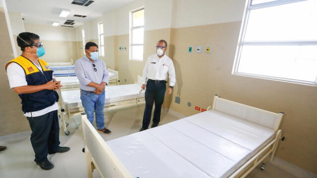 Durante su visita, el Ministro Zamora reconoció la necesidad de empezar a operar el Hospital Regional de Cañete. (Foto: Minsa)