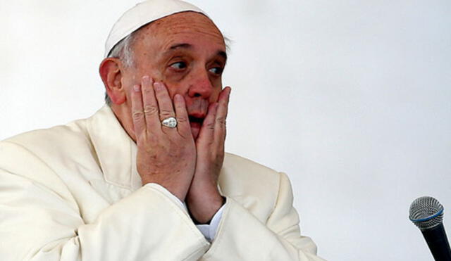 Twitter: La Red se burla del insólito gesto del papa Francisco tras encuentro con Donald Trump 