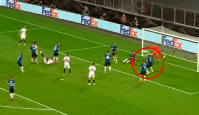 Autogol de Romelu Lukaku por el 3-2 en el Inter vs Sevilla. Captura Sport HD