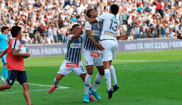 Aldair Fuentes puso 1-0 en la primera semifinal de la Liga 1 entre Alianza Lima y Sporting Cristal. | Foto: @Liga1Movistar