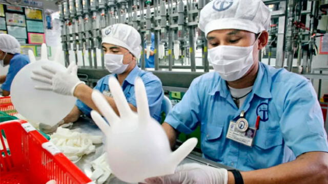 Top Glove, el mayor fabricante de guantes quirúrgicos del mundo, se ha visto beneficiado por el brote del COVID-19. Foto: Difusión