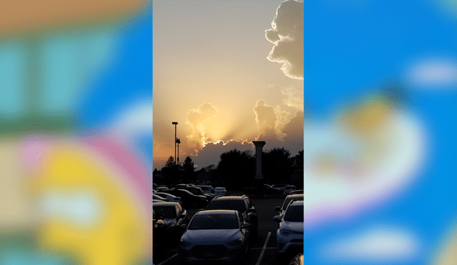 Desliza para ver la foto de esta nube que se volvió viral en Facebook. Foto: Captura.