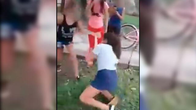 YouTube: una niña de 11 años fue atacada y humillada por ocho compañeras [VIDEO]