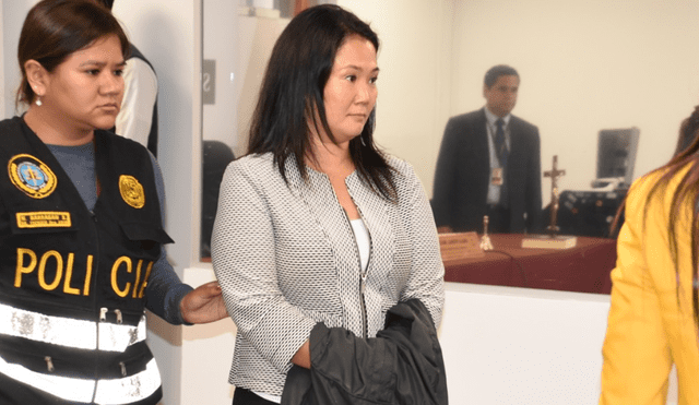 Ex vedette Maribel Velarde sorprende con 'cátedra' en derecho a abogada de Keiko Fujimori