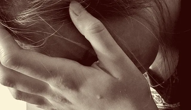“Grité, pero nadie me ayudó”: Estudiante denuncia violación en pasillos de escuela secundaria [FOTOS]