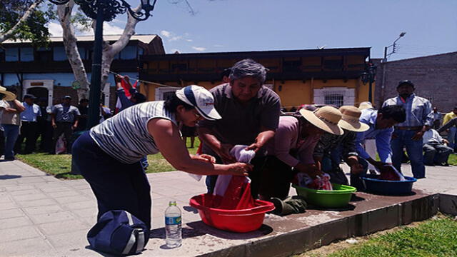 Dirigentes lavan banderas en Moquegua y Juliaca en rechazo a indulto presidencial