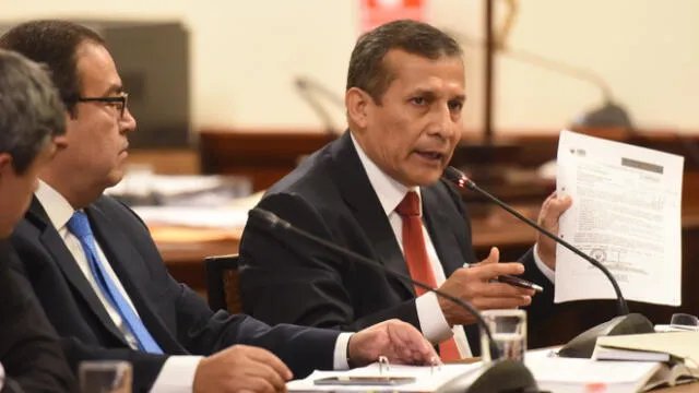 Fiscalía archiva proceso contra Humala por compra de pistolas