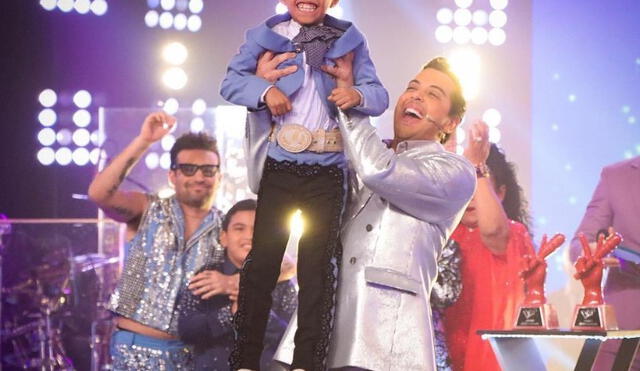 Gian Marco, del equipo Víctor Muñoz, se llevó el galardón de "La voz kids 2022". Foto: captura Latina