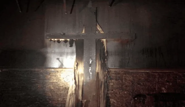 'Milagro' en iglesia: Voraz incendio arrasa con todo menos con las biblias [VIDEO]