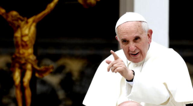 Papa Francisco asegura que la biblia "no es para estudiar"