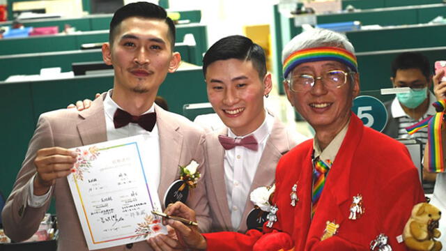 Taiwán celebra las primeras bodas entre homosexuales, las únicas en todo Asia