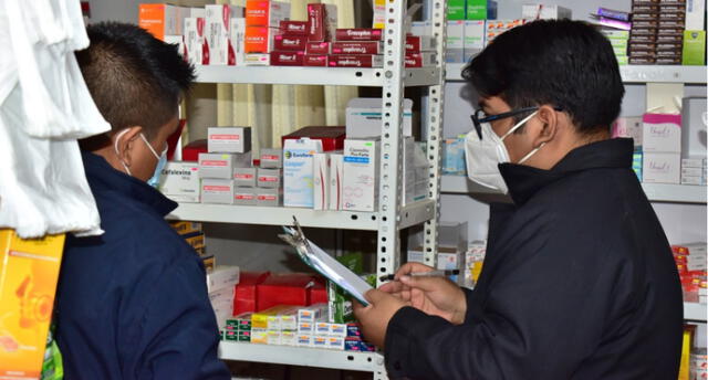 Cinco farmacias fueron visitadas en operativo en Tacna.