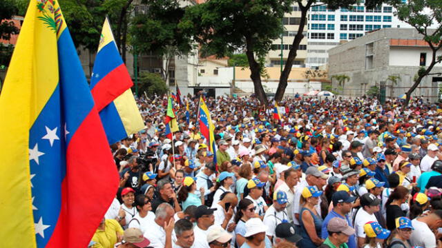 Guaidó reaviva la posibilidad de intervención militar: pide que representante en EE. UU. se reúna con Comando Sur